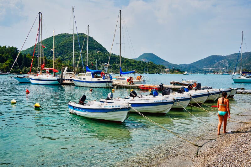 Nidri Beach Lefkada Griechische Insel Redaktionelles Stockfoto - Bild ...