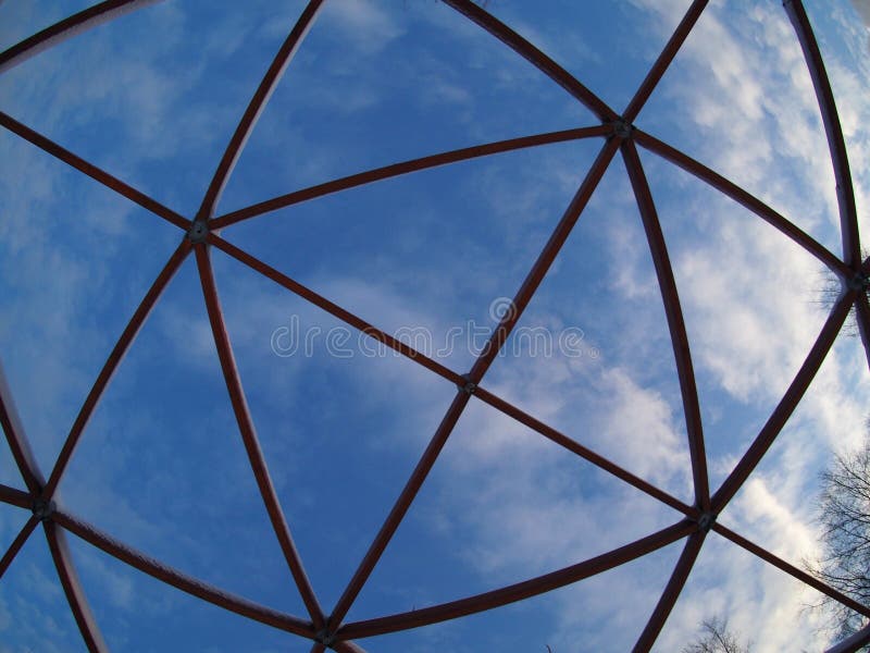 Niebo przez fisheye obiektywu obraz stock Niebo przez fisheye obiektywu obraz stock