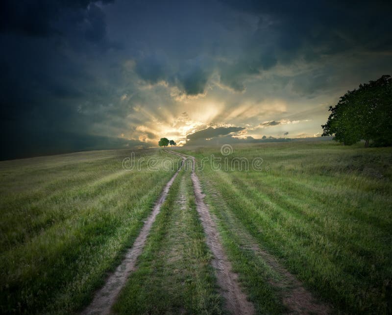 Niesamowicie piękna natura Sztuki fotografia Fantazja projekt kreatywne tło Zadziwiający Kolorowy krajobraz dwa drzewa relaksuje obraz royalty free Niesamowicie piękna natura Sztuki fotografia Fantazja projekt kreatywne tło Zadziwiający Kolorowy krajobraz dwa drzewa relaksuje obraz royalty free