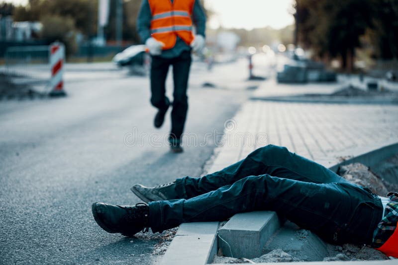 Nieżywa ofiara podczas roadworks Nieprzestrzeganie z zdrowie i saf obraz royalty free Nieżywa ofiara podczas roadworks Nieprzestrzeganie z zdrowie i saf obraz royalty free