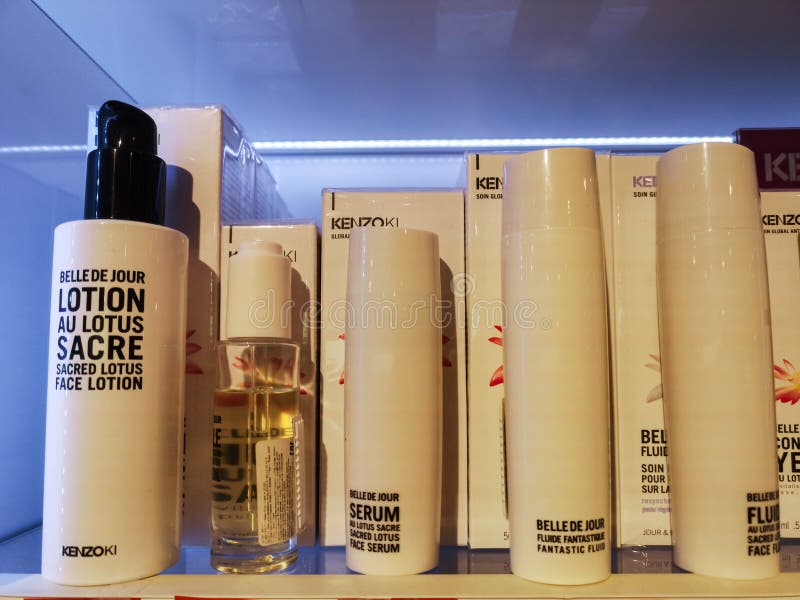 Face Lotion Chanel Lotion Purete from Chanel Brand in the Shopping Center  on January 15, 2020 at Russia, Tatarstan, Kazan, Editorial Image - Image of  dior, face: 176780285