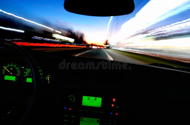 night ride στοκ εικόνα με δικαίωμα ελεύθερης χρήσης night ride στοκ εικόνα με δικαίωμα ελεύθερης χρήσης