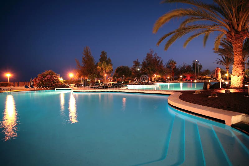 Night swimming pool