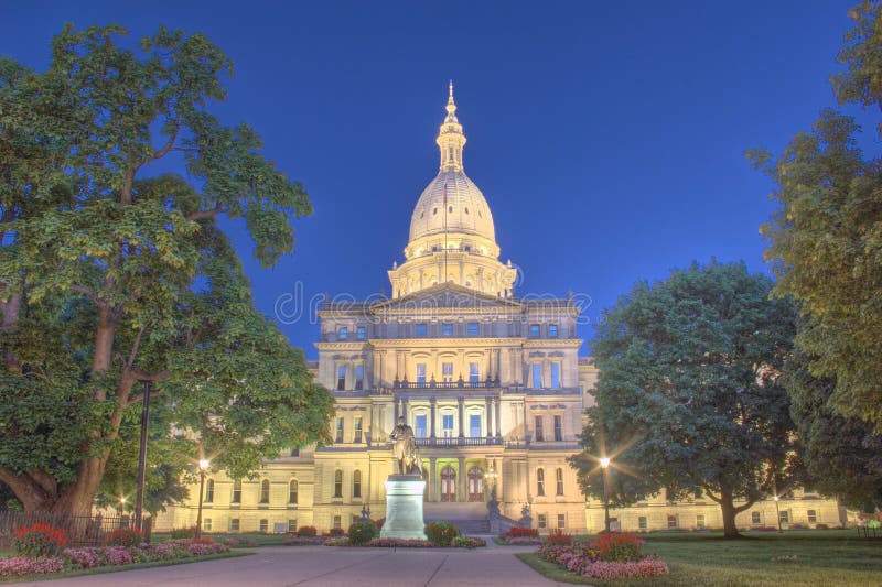 Night time picture of the Capital Building in Lansing Michigan royalty free stock image Night time picture of the Capital Building in Lansing Michigan royalty free stock image