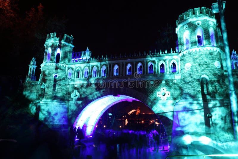 Night view of The Figured bridge in Tsaritsyno history museum in royalty free stock images Night view of The Figured bridge in Tsaritsyno history museum in royalty free stock images