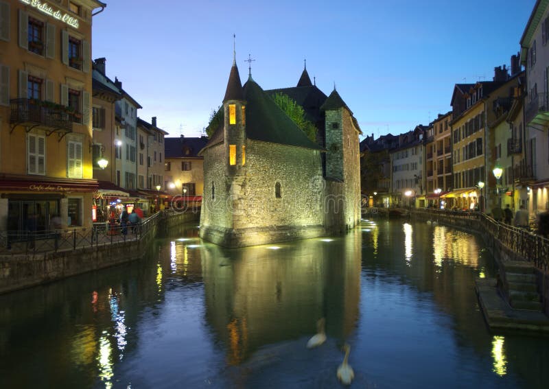 Night view on old Annecy canals