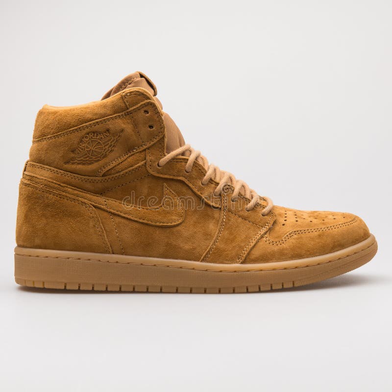 khaki nike high top shoes