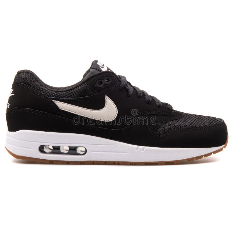 air max 1 essential black white