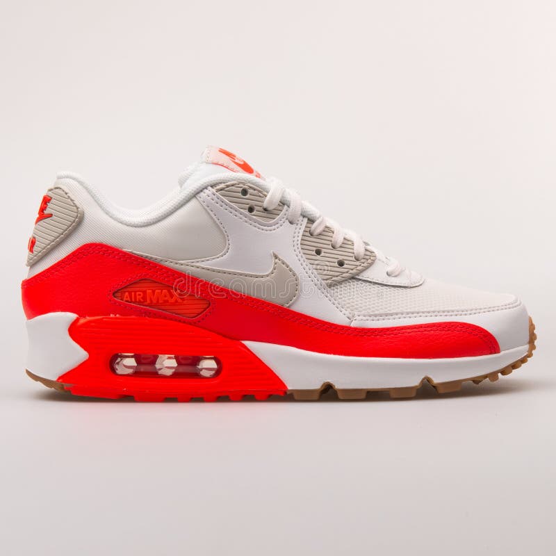 red and white air maxes