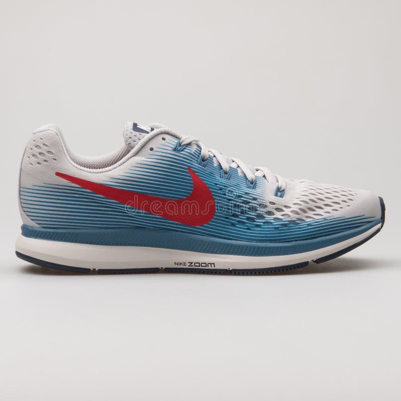 nike pegasus blue and white