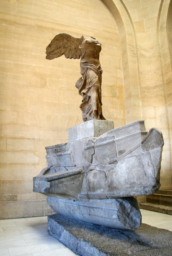 dejar Interconectar ganar Nike De Samothrace En El Museo Del Louvre, París Fotografía editorial -  Imagen de belleza, noviembre: 63332587