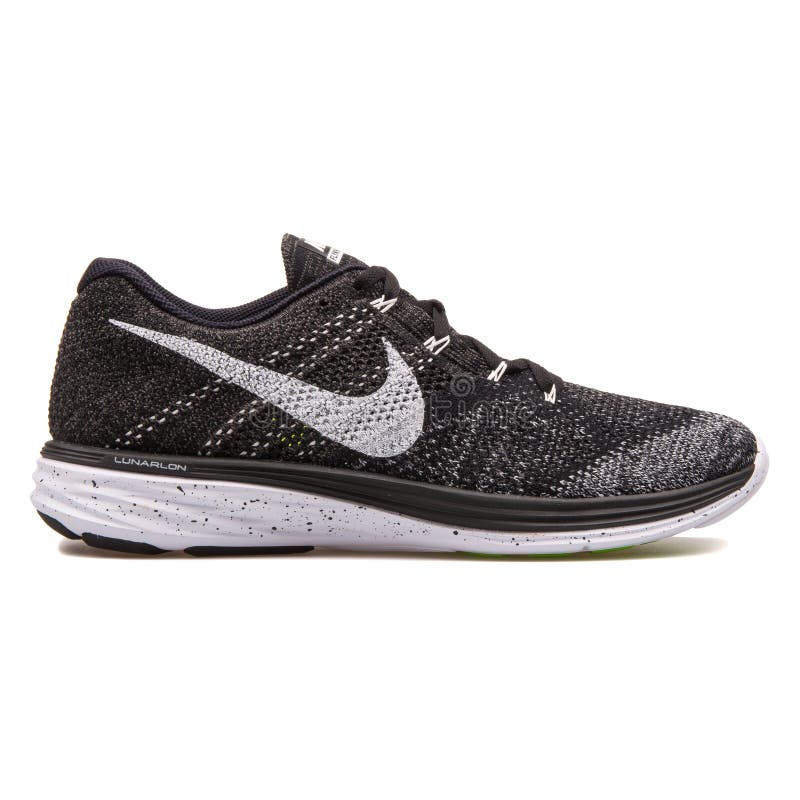 Gángster Hablar Tomar un riesgo Nike Flyknit Lunar 3 Black and White Sneaker Editorial Photo - Image of  shoes, lifestyle: 147867711