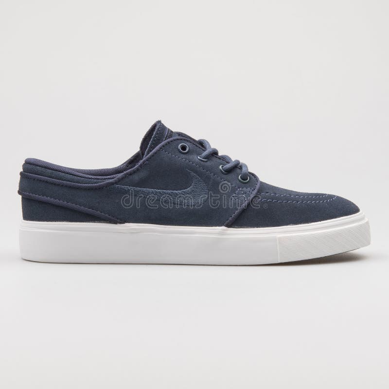 Nike Zoom Stefan Janoski Navy Blue Sneaker Editorial Stock Image - Image of  shoes, product: 179838344