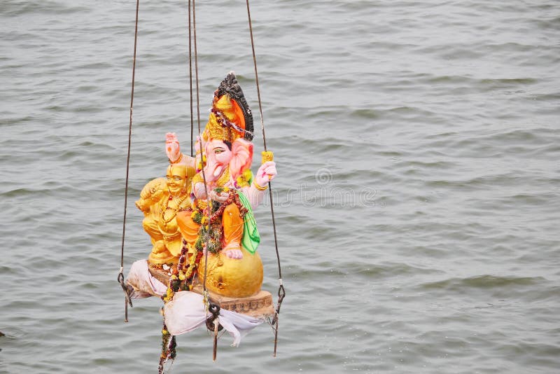 Onderdompeling van Lord Ganesh, India royalty-vrije stock foto's