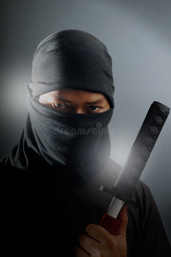 170+ Ninja Assassin fotos de stock, imagens e fotos royalty-free - iStock