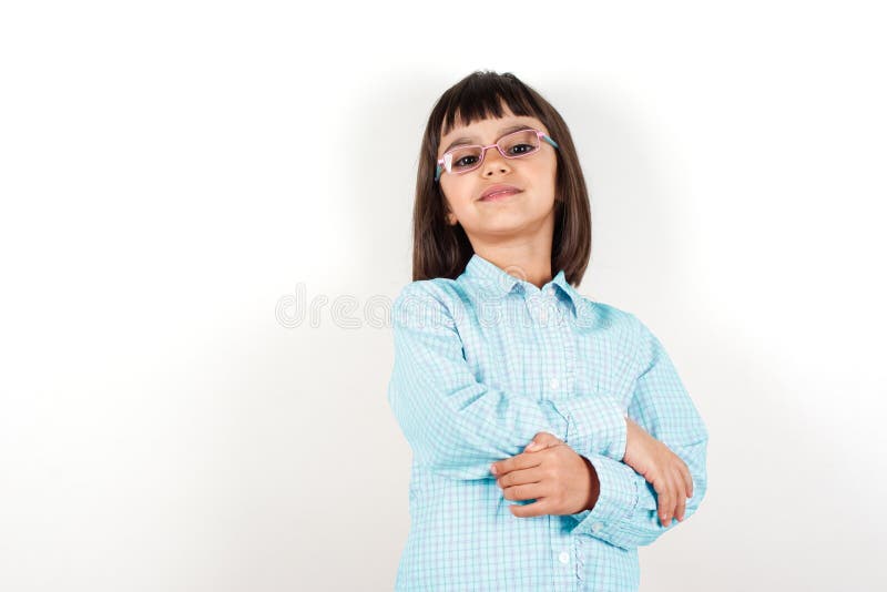 Niña orgullosa con los vidrios fotografía de archivo