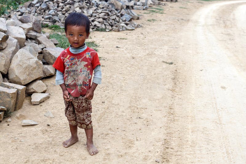 Niño local en Chin State, Myanmar fotografía de archivo libre de regalías