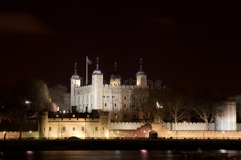 nocy wieży londynu fotografia royalty free nocy wieży londynu fotografia royalty free