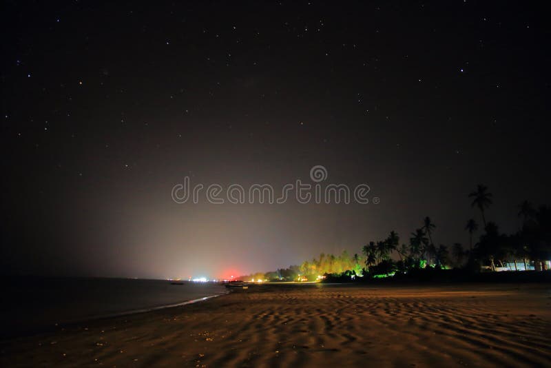 A noite completamente de protagoniza em zanzibar imagens de stock royalty free A noite completamente de protagoniza em zanzibar imagens de stock royalty free