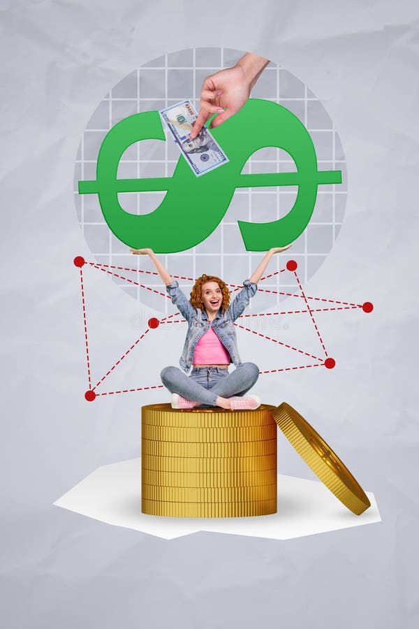 年轻女孩坐在堆叠金币上领取奖金、现金返还的创意垂直模板拼贴画，背景为 库存图片