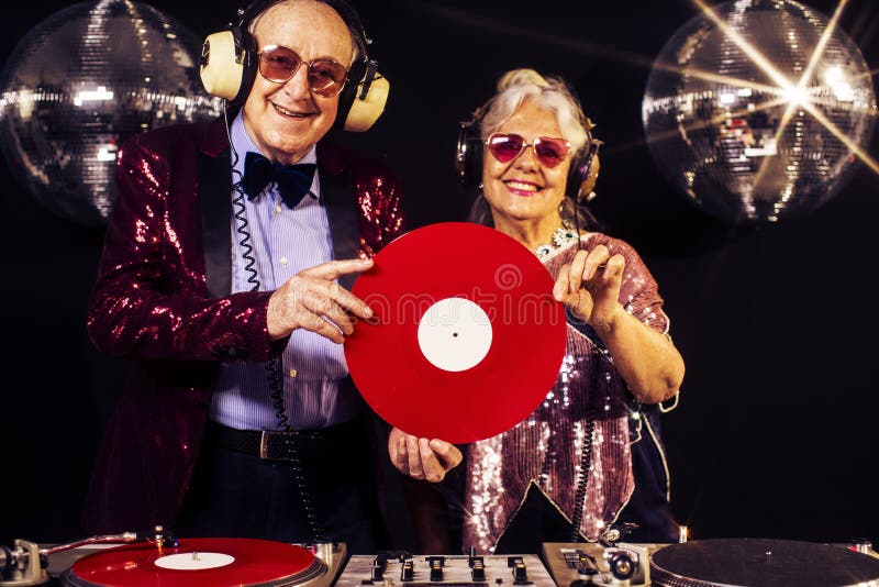 Nonna e nonno DJ fotografia stock