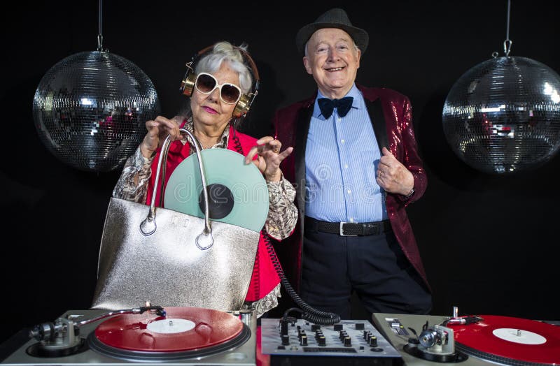 Nonna e nonno DJ fotografia stock