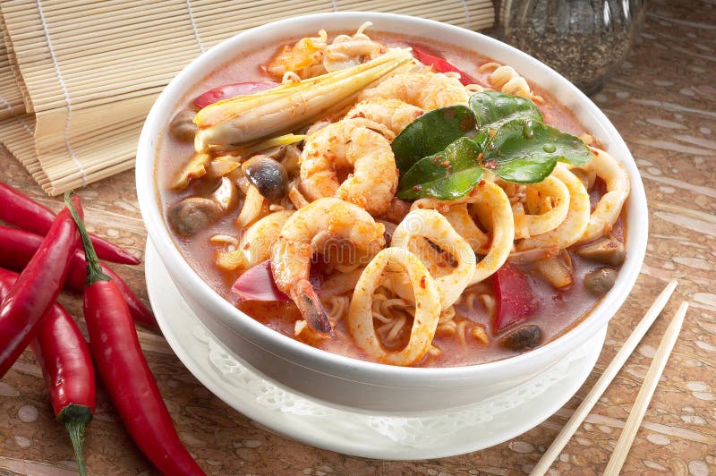 Noodle θαλασσινών tomyam σούπα στοκ φωτογραφία με δικαίωμα ελεύθερης χρήσης Noodle θαλασσινών tomyam σούπα στοκ φωτογραφία με δικαίωμα ελεύθερης χρήσης