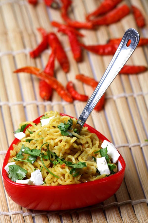 noodles veg noodles veg