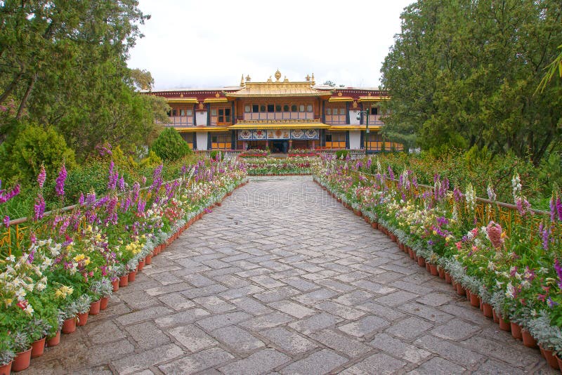 Norbulingka Summer Palace