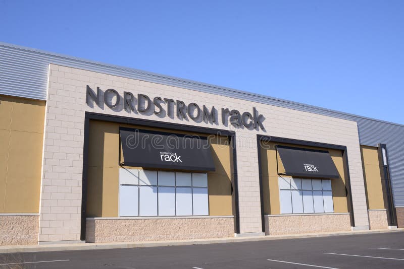 Nordstrom seattle hi-res stock photography and images - Alamy