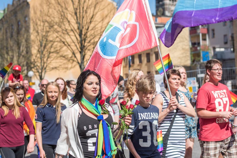 Norrkoping Pride Parade 2016 imagenes de archivo
