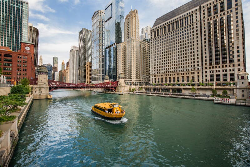 1,826 Chicago Riverwalk Photos - Free & Royalty-Free Stock Photos from  Dreamstime