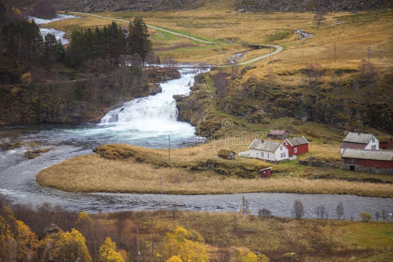 Norwegen, Land im Herbst stockfotos