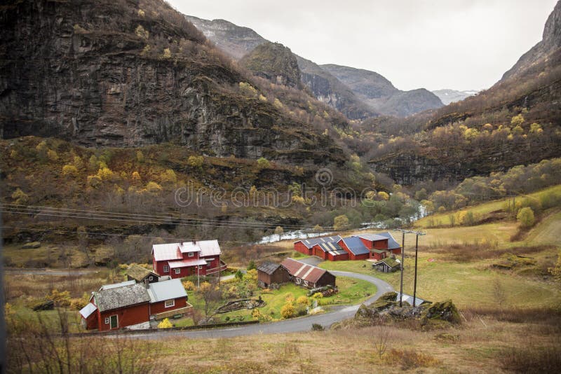 Norwegen, Land im Herbst lizenzfreies stockfoto