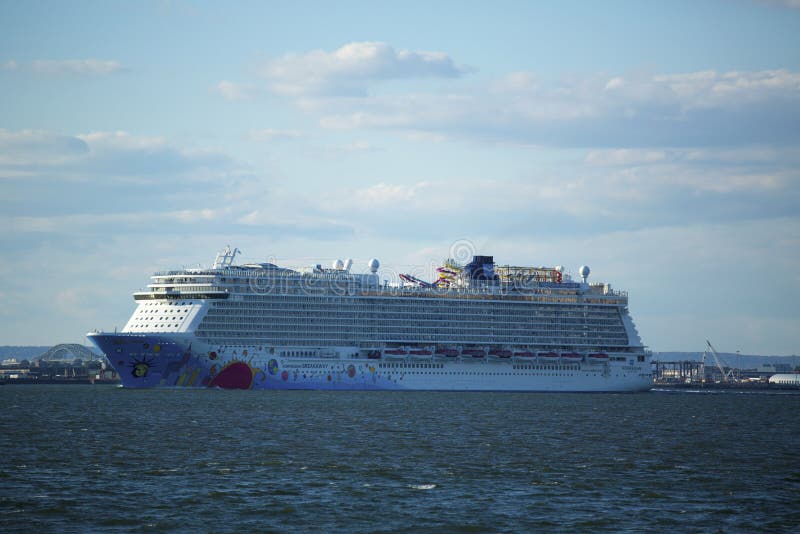 norwegian cruise line leaving from new york