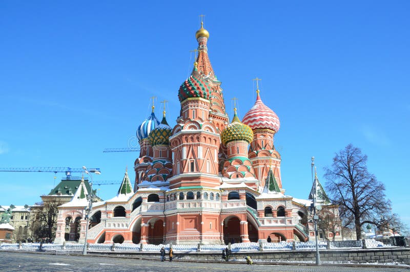 Noscow, Russia, March, 06, 2018. People walking near Basil`s cathedral on Red square in Moscow, Russ royalty free stock photography Noscow, Russia, March, 06, 2018. People walking near Basil`s cathedral on Red square in Moscow, Russ royalty free stock photography
