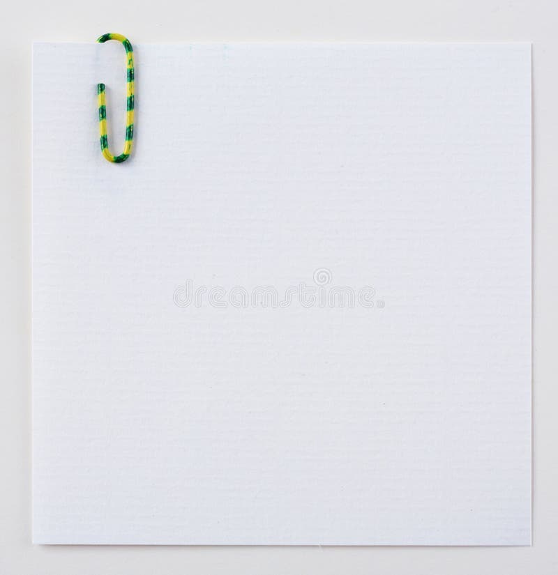 Note memo with paper clip_02