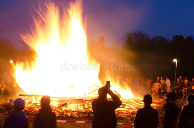 Notte di Walpurgis fotografia stock Notte di Walpurgis fotografia stock