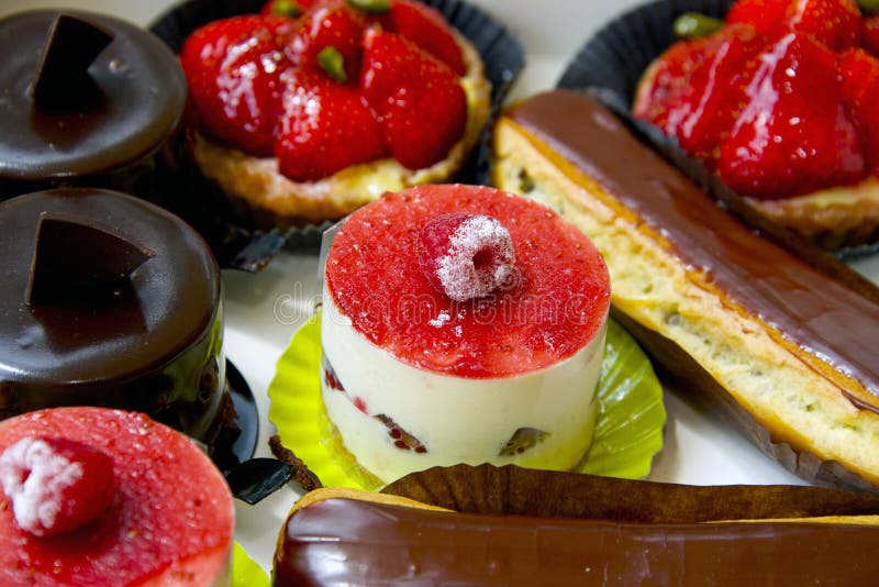 Nourriture De Français De Dessert Image stock Image du baking, ligne