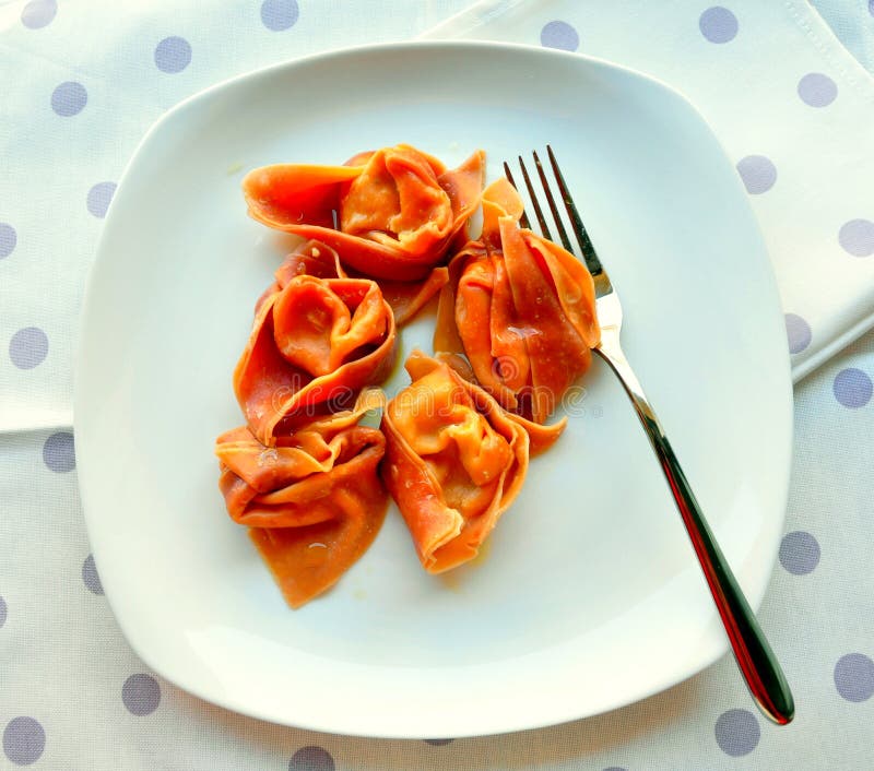 Pizza Traditionnelle Italienne Photo stock - Image du ...