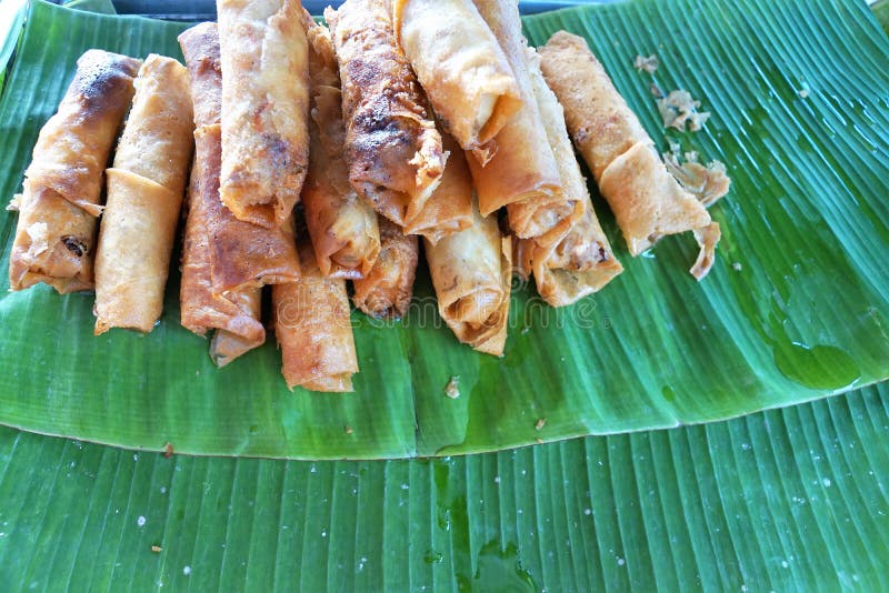 Nourriture à un marché en plein air en île de samui de KOH en Thaïlande. Nourriture à un marché en plein air dans le samui de KOH en Thaïlande en Asie