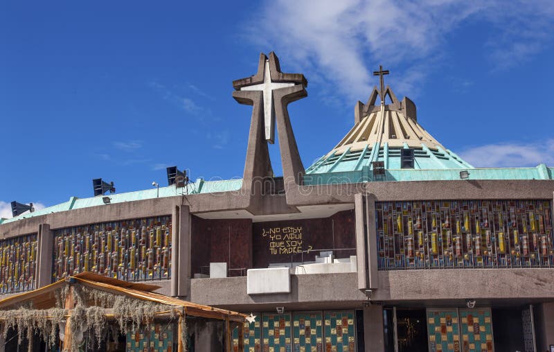 Nouvelle basilique Guadalupe Shrine Mexico City Mexico photos libres de droits Nouvelle basilique Guadalupe Shrine Mexico City Mexico photos libres de droits