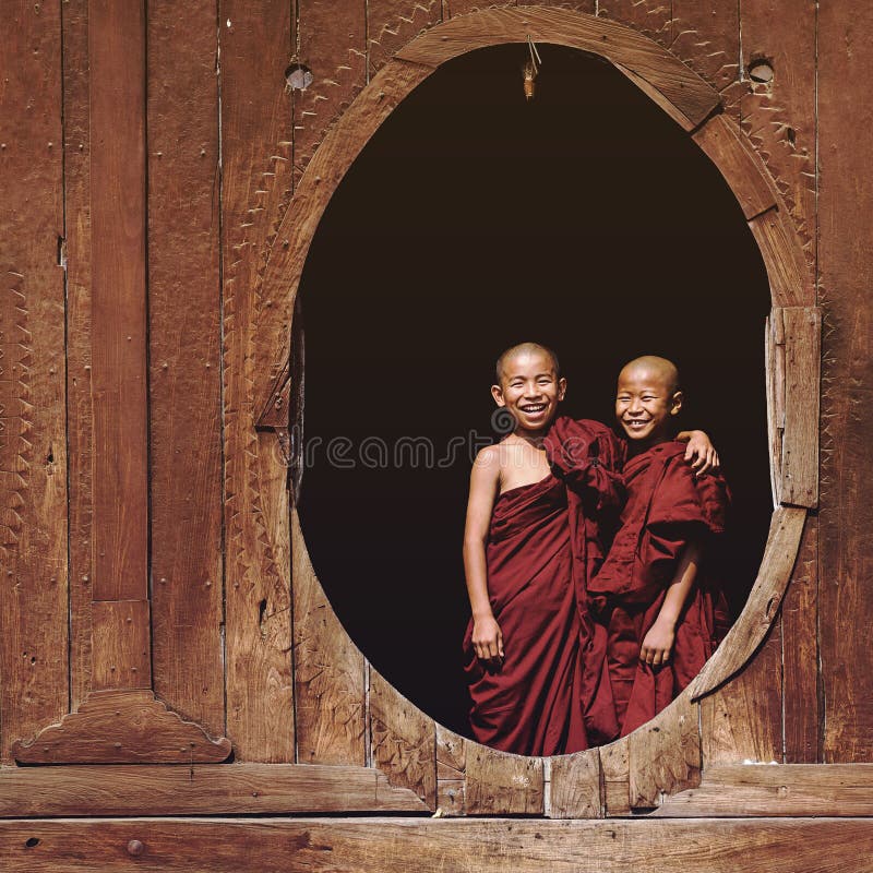Novice Buddhist Monks at Shwe Yan Pyay Monastery, Inle Lake, Myanmar royalty free stock photos Novice Buddhist Monks at Shwe Yan Pyay Monastery, Inle Lake, Myanmar royalty free stock photos