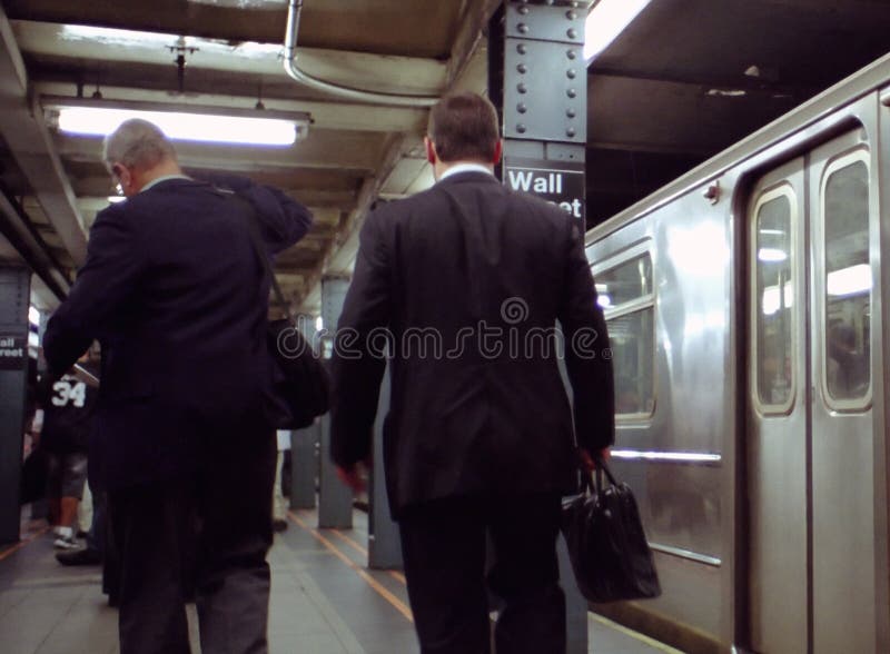 nowa stacyjna metro ulicy York mur obraz stock nowa stacyjna metro ulicy York mur obraz stock