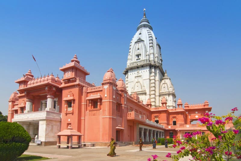Nowa Vishwanath świątynia Mandir lub Birla, Hinduski uniwersytet, Varanasi, Benares, India obrazy stock Nowa Vishwanath świątynia Mandir lub Birla, Hinduski uniwersytet, Varanasi, Benares, India obrazy stock