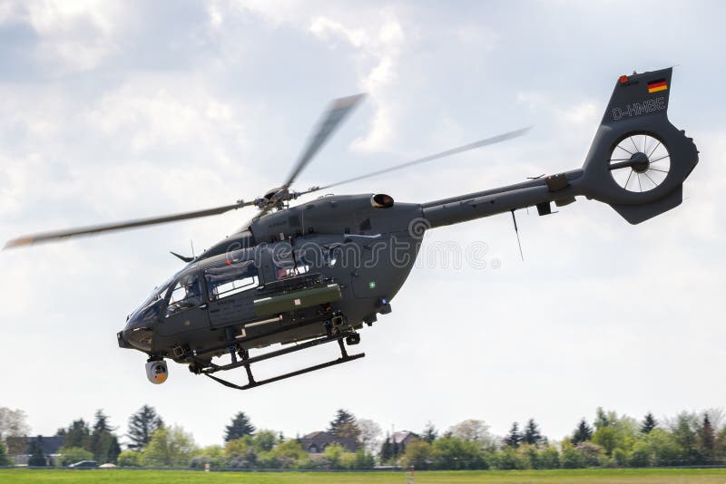 Nowy Aerobus H145M wojskowego helikopter zdjęcia stock Nowy Aerobus H145M wojskowego helikopter zdjęcia stock