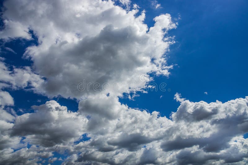 Nubes dramáticas del cielo