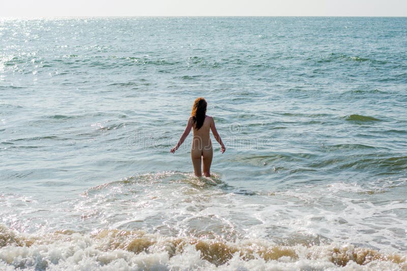 Naked Girls At The River Lake