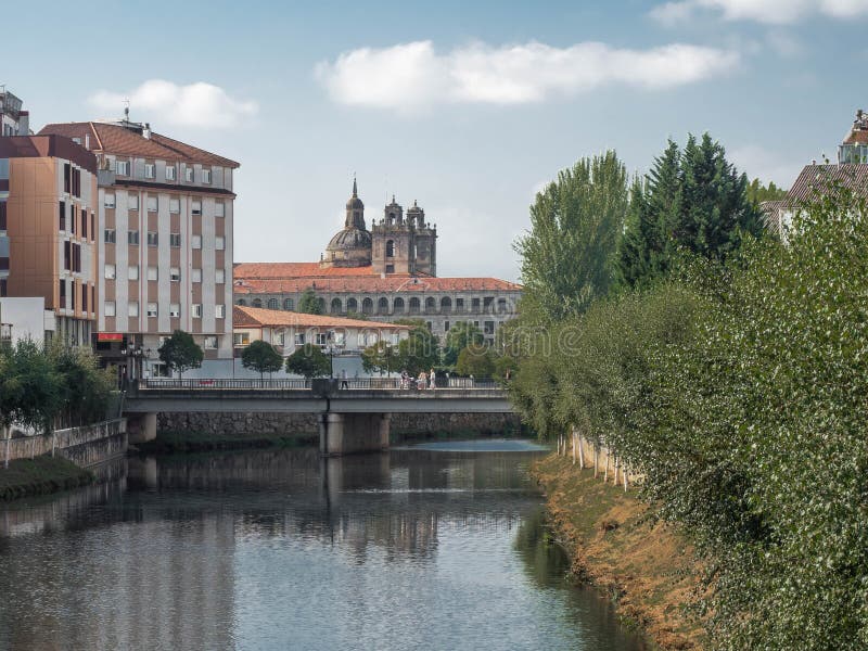 Nuestra SeÃ±ora de la Antigua School seen from the Puente Viejo in Monforte de Lemos - Spain