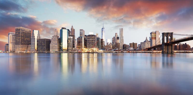 Nueva york city skyline usa